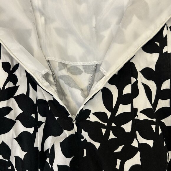 Jones Studio Women's Dress Size 6 Floral Sleeveless A-Line Knee Length Back Zip - Picture 2 of 15